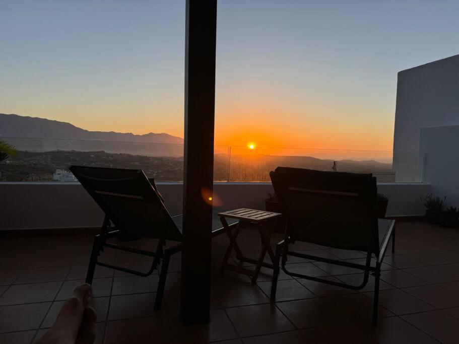 Casa Cerro Azul In La Cala Hills Club Apartment Sitio de Calahonda Luaran gambar