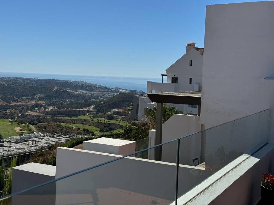 Casa Cerro Azul In La Cala Hills Club Apartment Sitio de Calahonda Luaran gambar