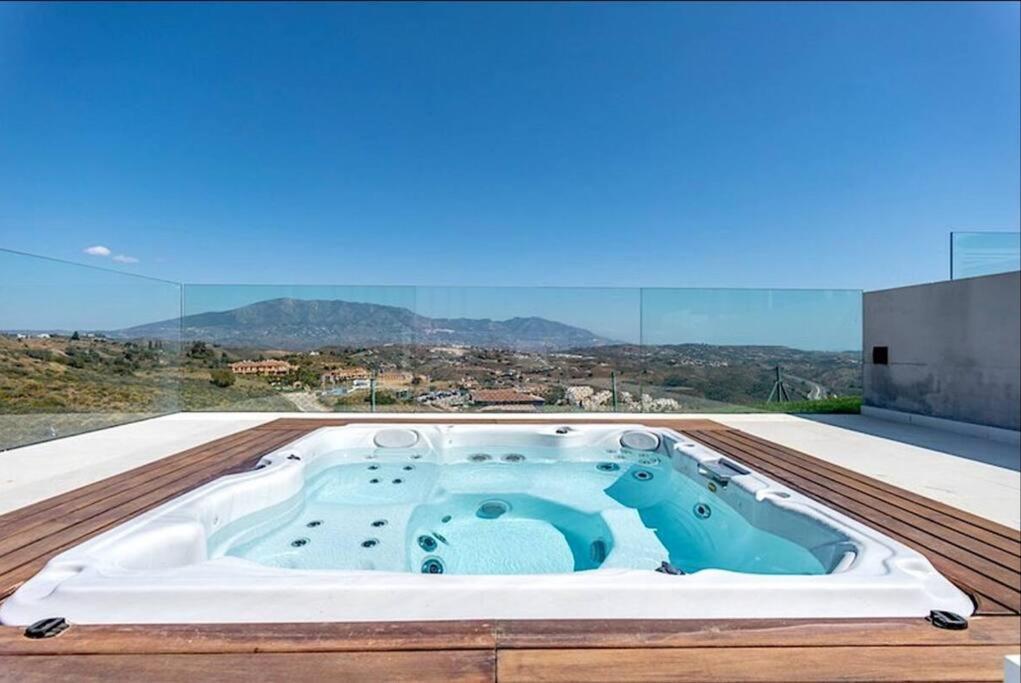 Casa Cerro Azul In La Cala Hills Club Apartment Sitio de Calahonda Luaran gambar